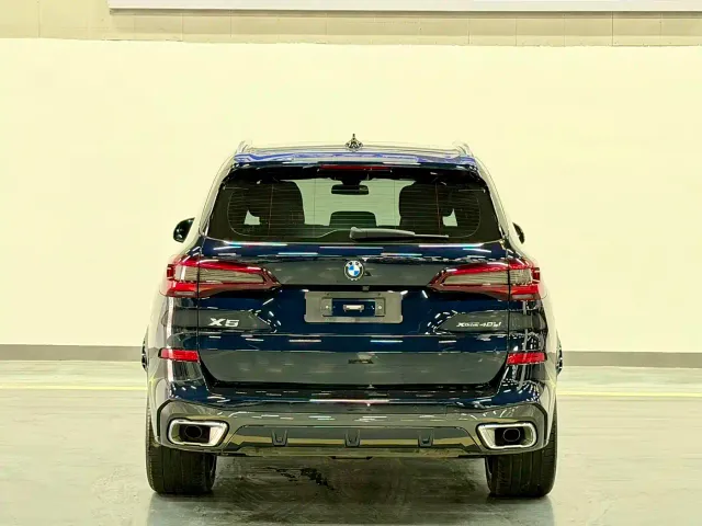 BMW X5 — Фото автомобиля 10