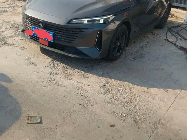 Фотография автомобиля — Changan Lamore