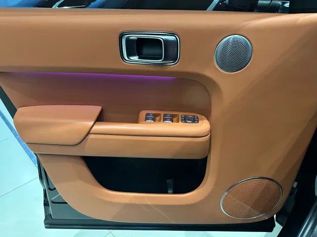 Li Auto L7 — Фото автомобиля 25