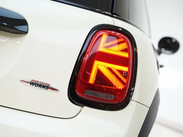 MINI John Cooper Works — Фото автомобиля 9