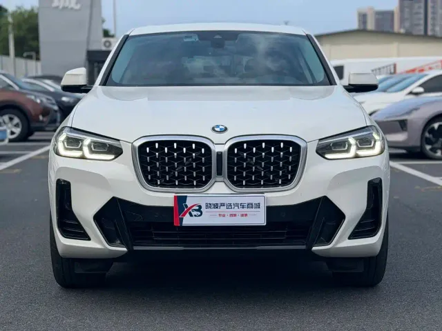BMW X4 — Фото автомобиля 3