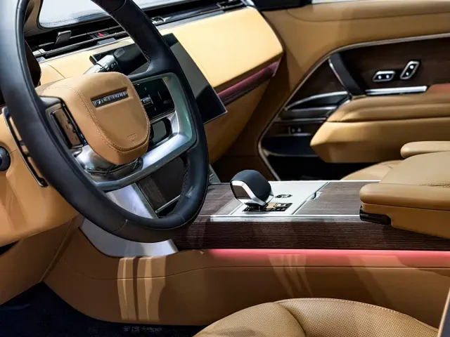 Land Rover Range Rover — Фото автомобиля 6