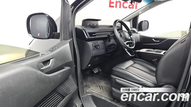 Hyundai Staria — Фото автомобиля 15