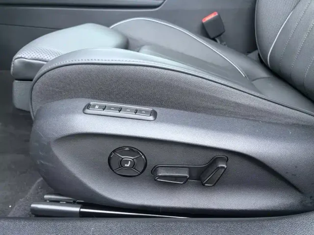 Volkswagen Passat — Фото автомобиля 7