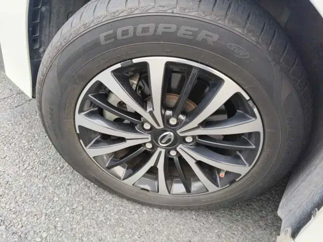 GAC Trumpchi M8 — Фото автомобиля 7