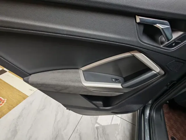 Audi Q3 — Фото автомобиля 21
