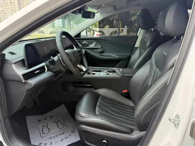 Chery Arrizo 8 — Фото автомобиля 4