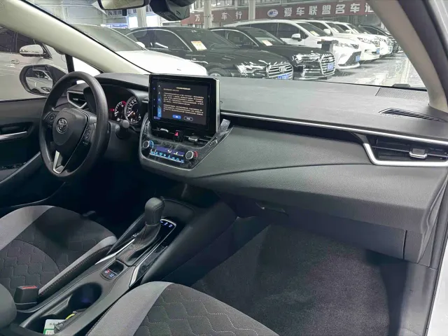 Toyota Corolla — Фото автомобиля 18