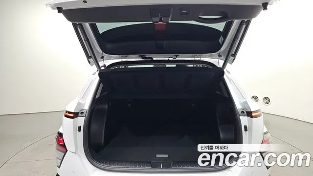 Hyundai Kona SX2 — Фото автомобиля 20