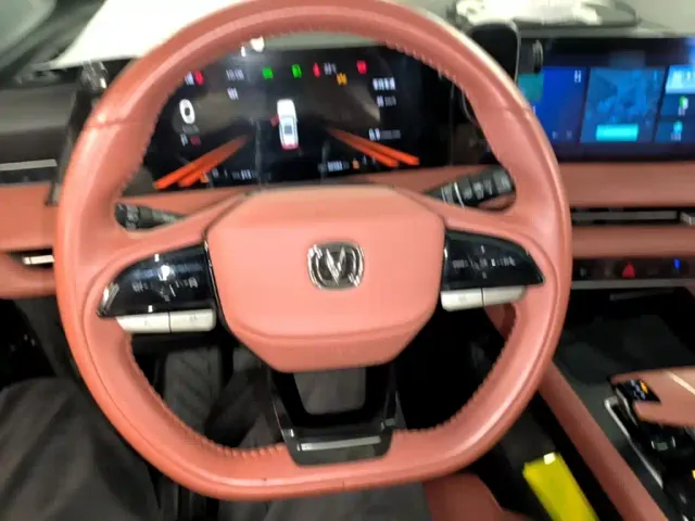 Changan CS75 Plus — Фото автомобиля 10