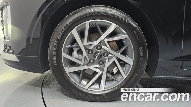 Hyundai Grandeur GN7 — Фото автомобиля 4