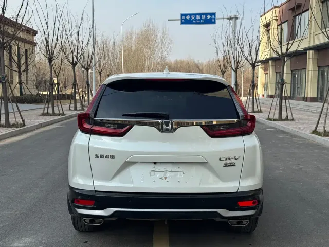 Honda CR-V — Фото автомобиля 8