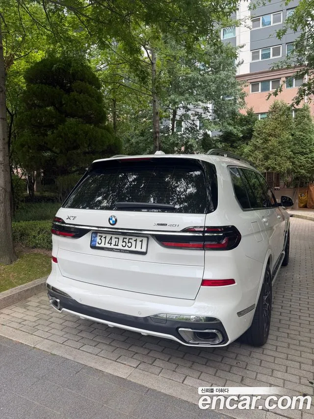 BMW X7 — Фото автомобиля 5