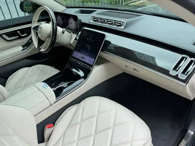 Mercedes-Benz Maybach S-Class — Фото автомобиля 21