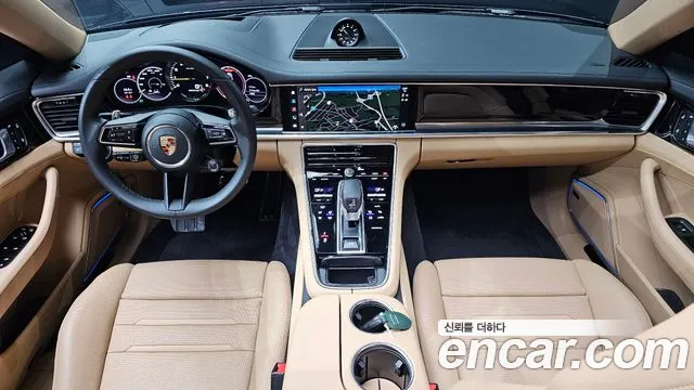 Porsche Panamera — Фото автомобиля 6