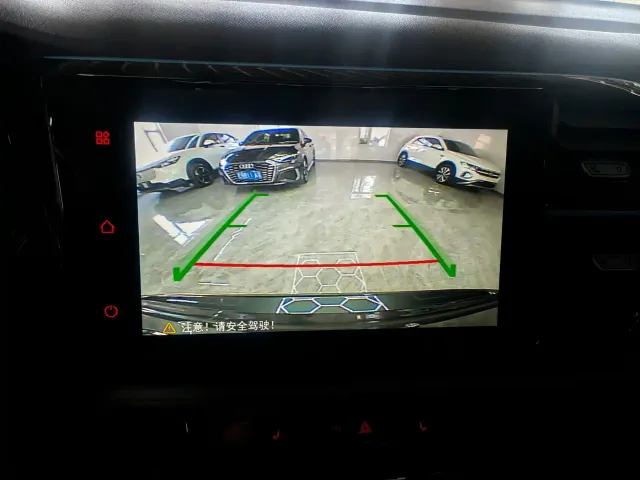 Jetta VS5 — Фото автомобиля 14