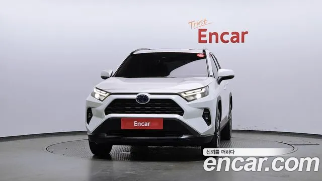 Toyota RAV4 — Фото автомобиля 3