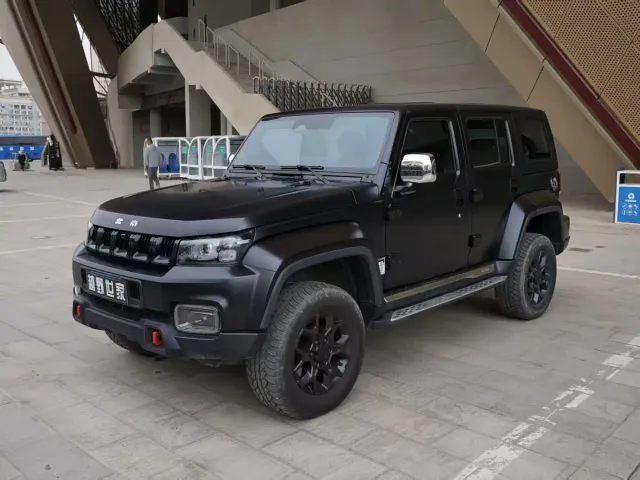 Фотография автомобиля — BAIC BJ40