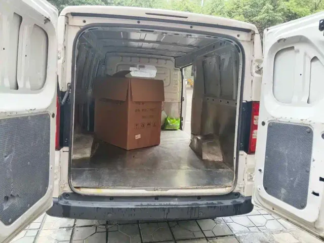 Wuling Yangguang — Фото автомобиля 5