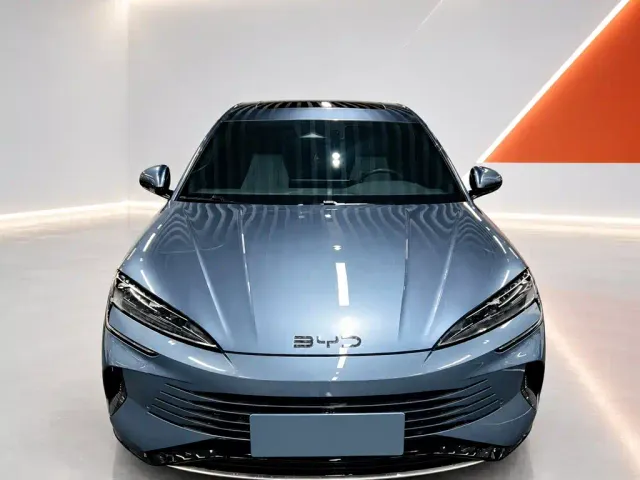 BYD Seal — Фото автомобиля 2