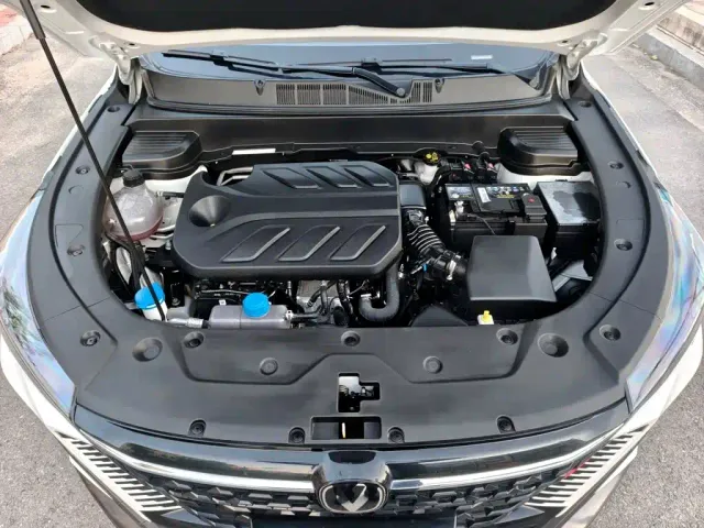 Changan X5 Plus — Фото автомобиля 3