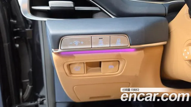 Genesis GV80 — Фото автомобиля 28