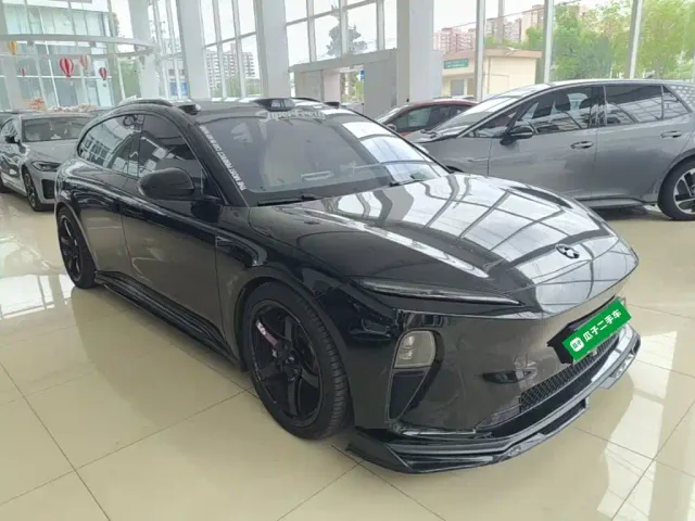 Nio ET5 Touring — Фото автомобиля 3
