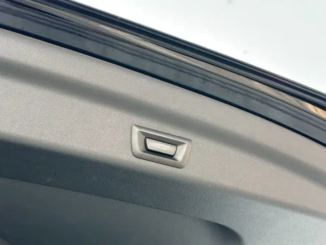 BMW X1 — Фото автомобиля 25