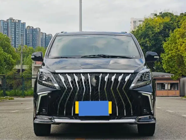 Forthing Fengxing M7 — Фото автомобиля 2
