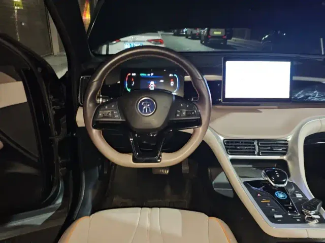 BYD Song Pro — Фото автомобиля 6