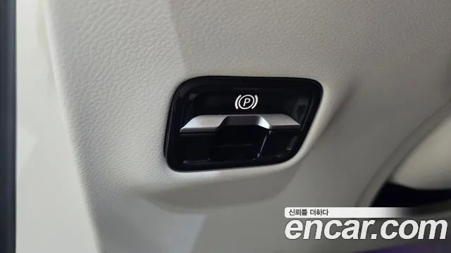 Mercedes-Benz E-Class W214 — Фото автомобиля 23