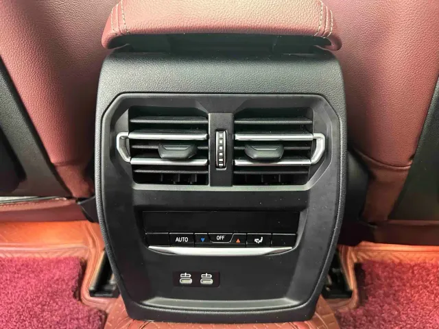 BMW 3 Series — Фото автомобиля 13