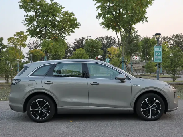 Shangjie SUV — Фото автомобиля 7