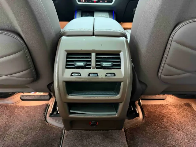 BMW X5 — Фото автомобиля 19