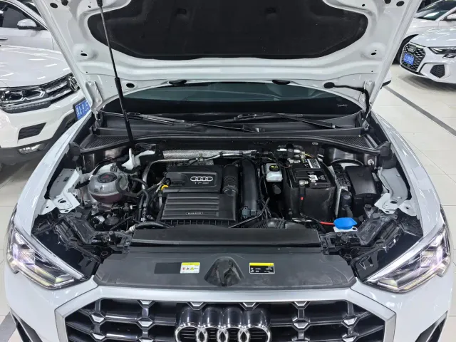 Audi Q3 — Фото автомобиля 20