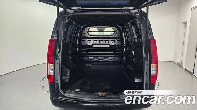 Hyundai Staria Staria Карго 3 места — Фото автомобиля 19