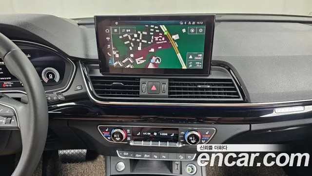 Audi Q5 45 TFSI quattro Premium — Фото автомобиля 15