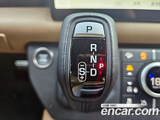 Land Rover Defender L663 — Фото автомобиля 15