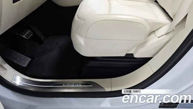 Land Rover Range Rover — Фото автомобиля 27