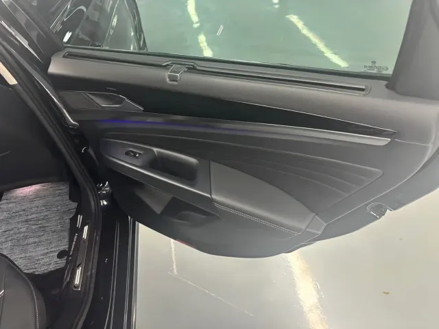 Volkswagen Passat — Фото автомобиля 9