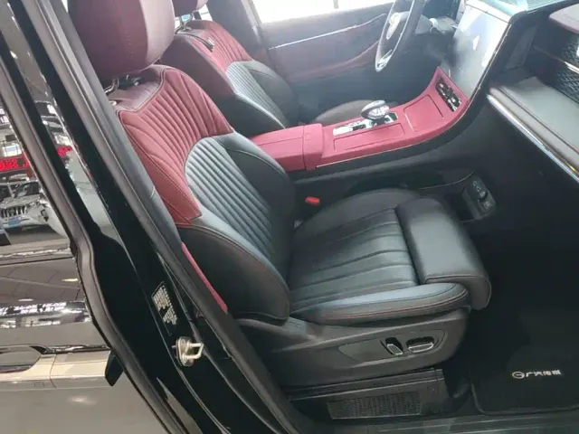GAC Trumpchi M8 — Фото автомобиля 24