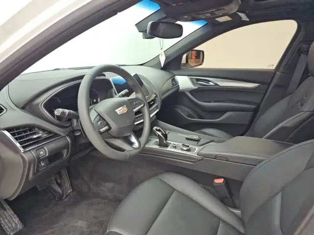 Cadillac CT5 — Фото автомобиля 6