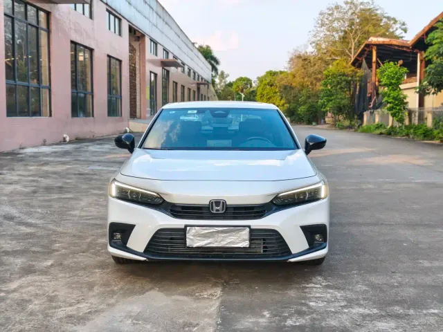 Honda Civic — Фото автомобиля 2