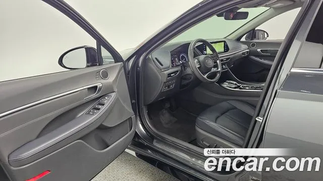 Hyundai Sonata DN8 — Фото автомобиля 15