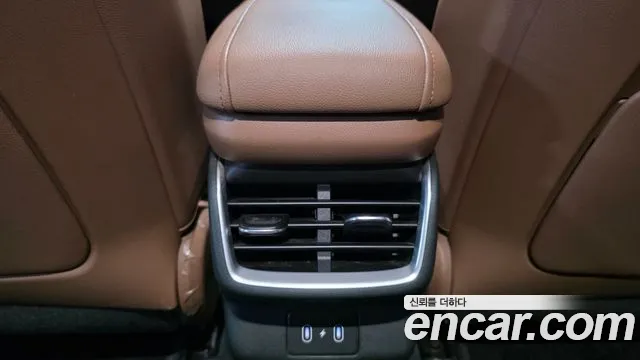 Hyundai Grandeur — Фото автомобиля 12