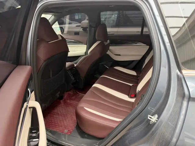 Geely Xingyue L — Фото автомобиля 7