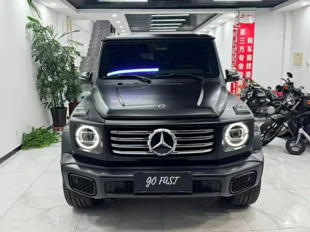 Mercedes-Benz G-Class — Фото автомобиля 2