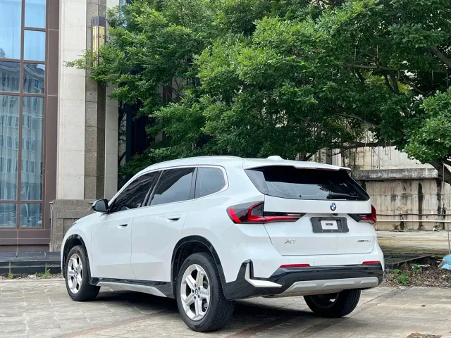 BMW X1 — Фото автомобиля 6
