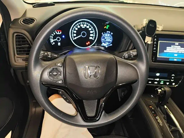 Honda Vezel — Фото автомобиля 10