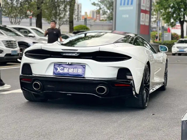 McLaren GT — Фото автомобиля 5